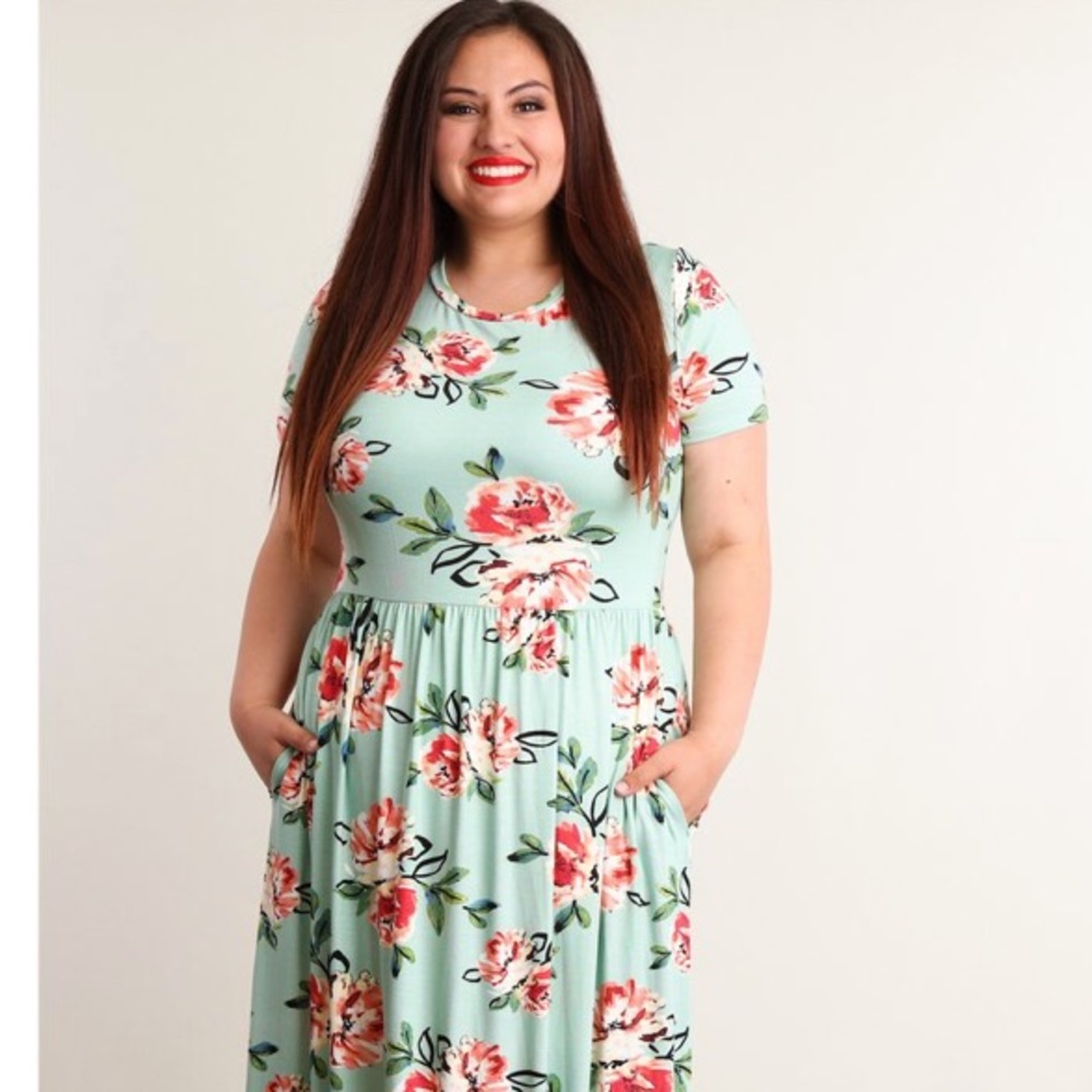 ***SALE***Mint Floral Pocketed Maxi